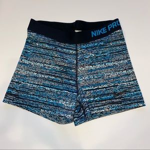 NIKE PRO shorts size medium